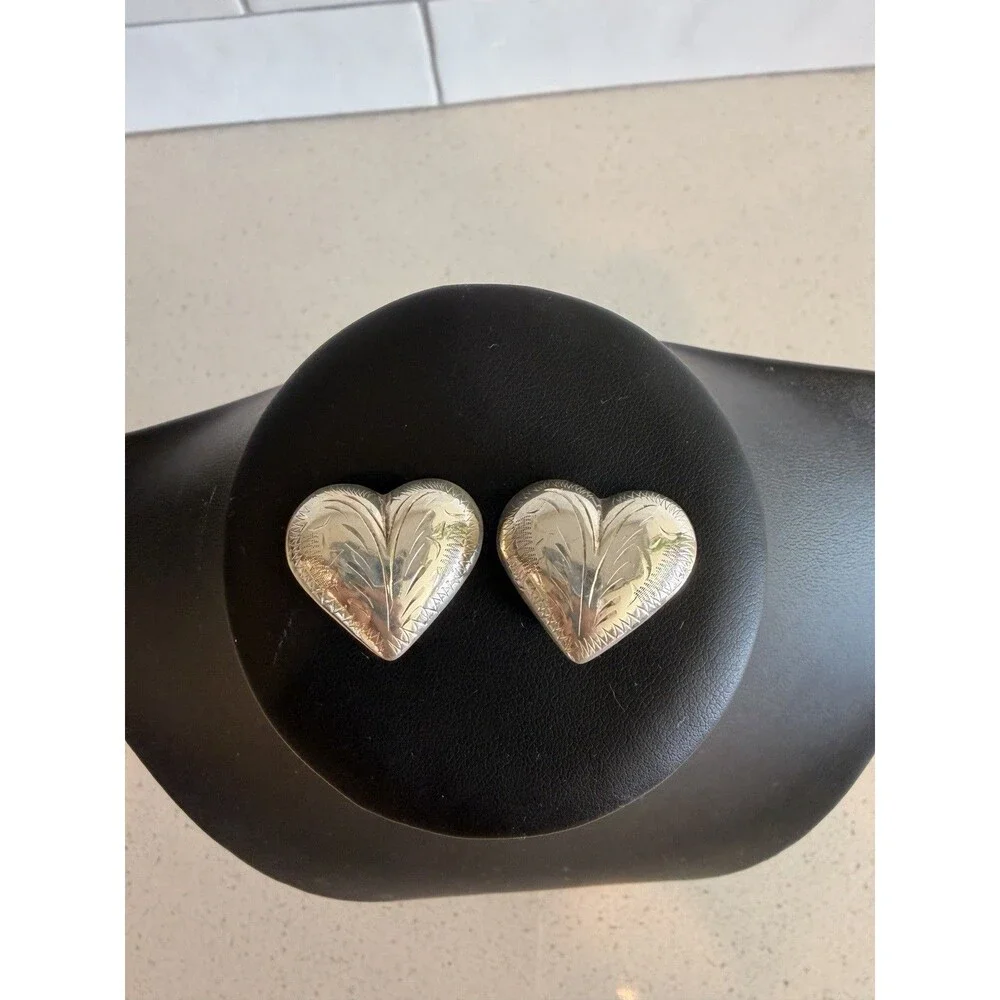 925 Stamped Sterling Silver Floral Etched Heart Clip On Earrings Cottagecore